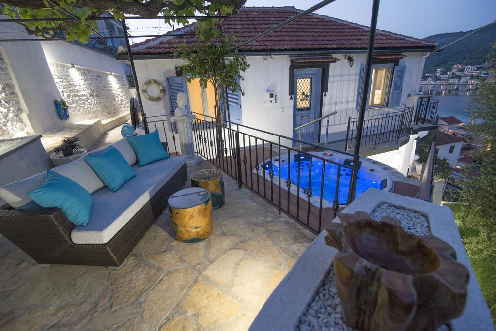 Bay View House Villa Vathy  Buitenkant foto